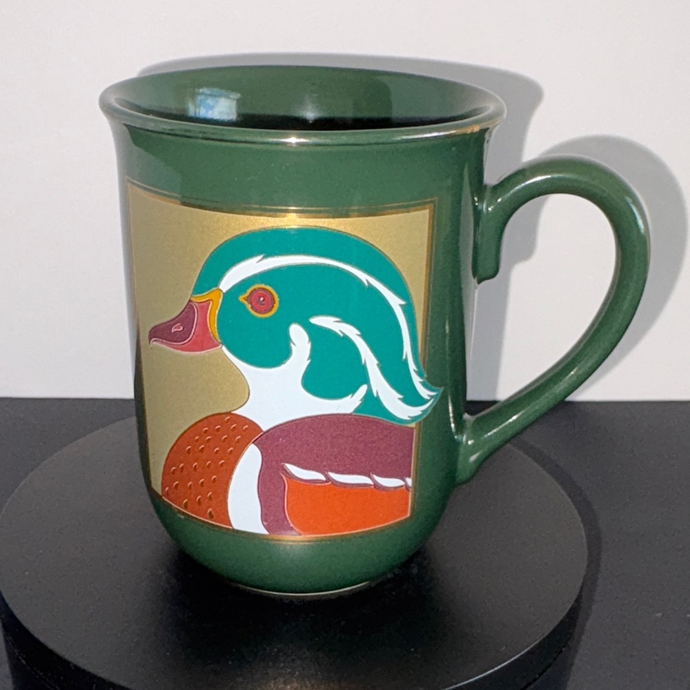 Otagiri Green Mug with Colorful Duck Design